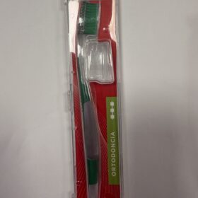 Lacer cepillo de dientes ortodoncia