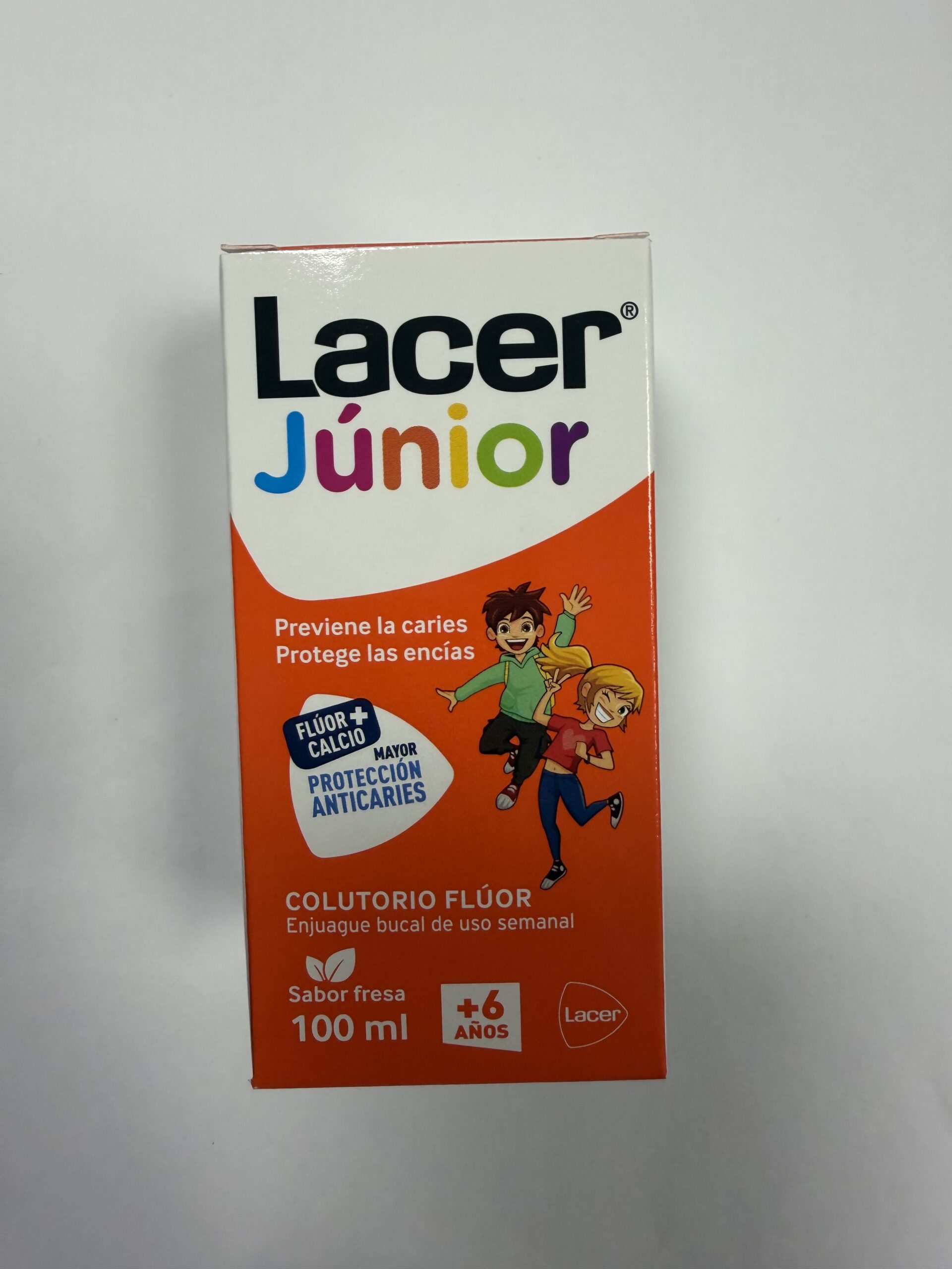 Lacer junior colutorio con flúor