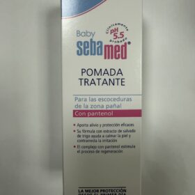 Baby seba med pomada pañal