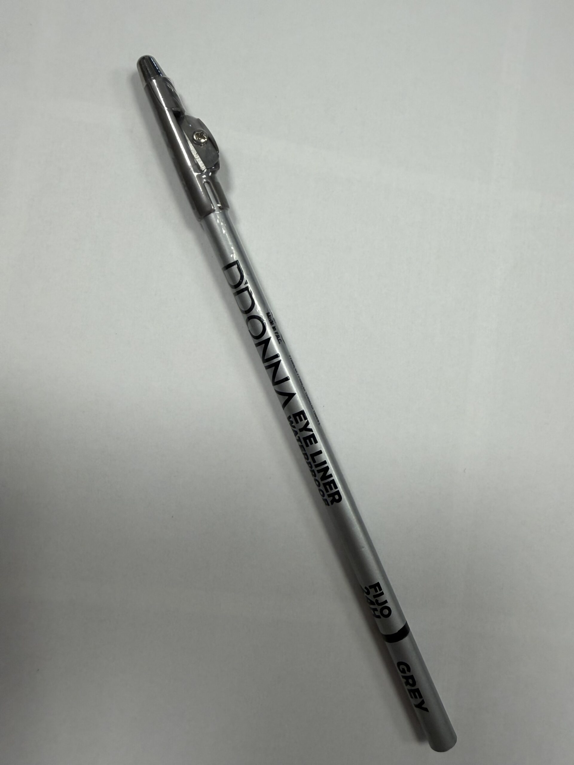 Ddona eyeliner gris ojos