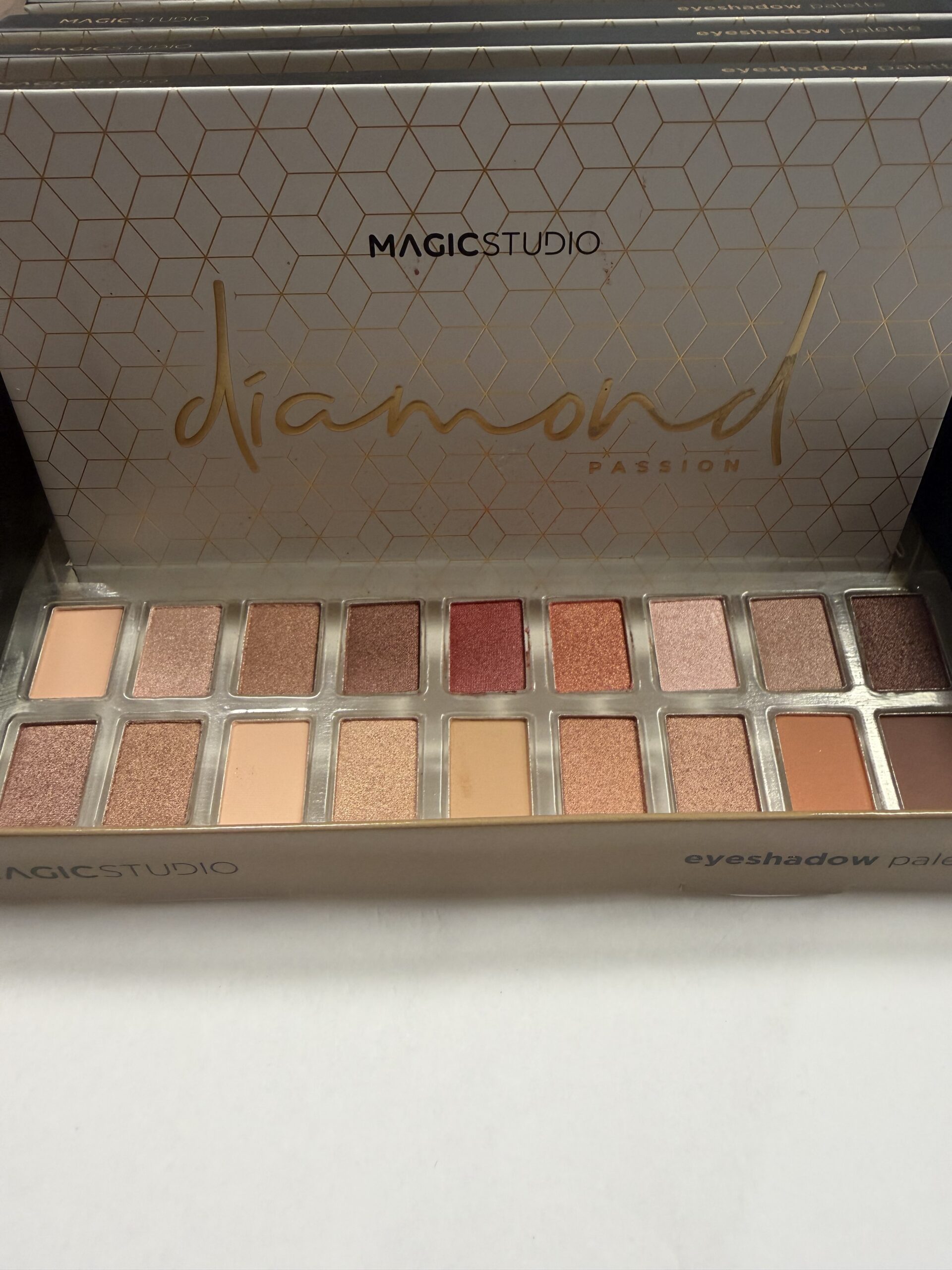 Paleta de ojos diamond passion Magic Studio